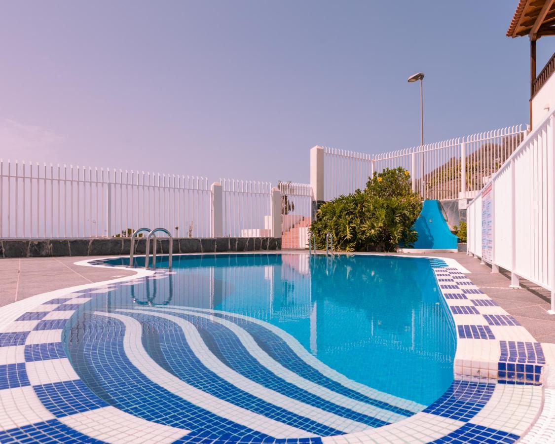 Homeforguest Apartamento Con Piscina A 50M Del Mar En La Caleta Адехе Экстерьер фото